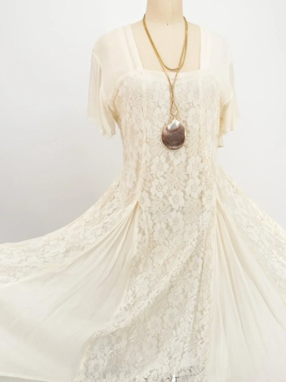 Lace Dress Ivory Cream Crepe Romantic Vintage Boho Wedding 90s Maxi Sundress